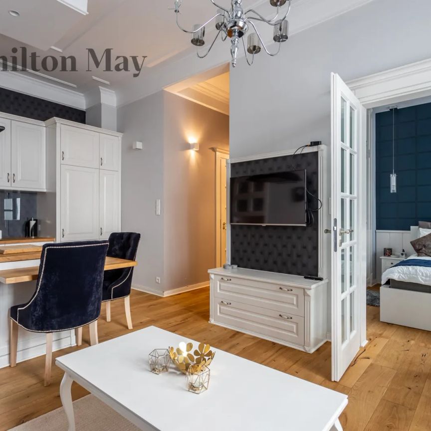 Komfortowe dwupokojowe mieszkanie w Śródmieściu Warszawy - Zdjęcie 1