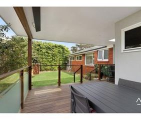 Single Level Family Home - Photo 1