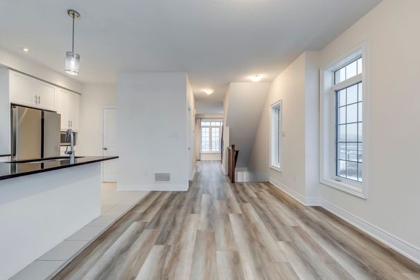 For Lease - 3026 Postridge Drive Unit# 19, Oakville, Ontario - Photo 1