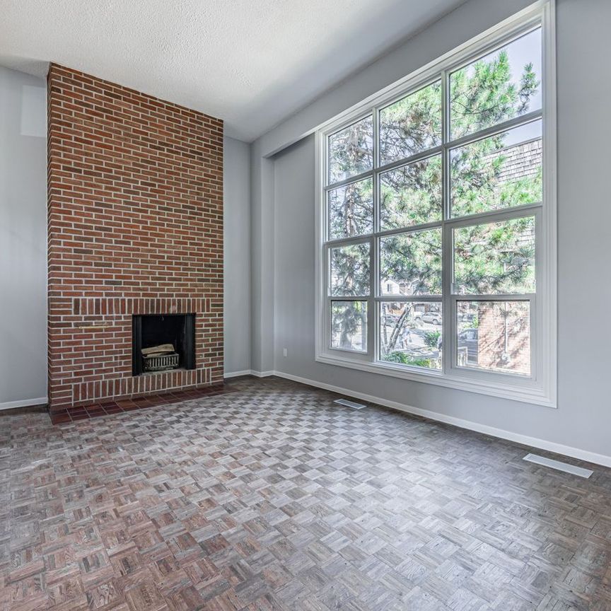For Lease - 525 Balliol Street Unit# 17, Toronto, Ontario - Photo 1