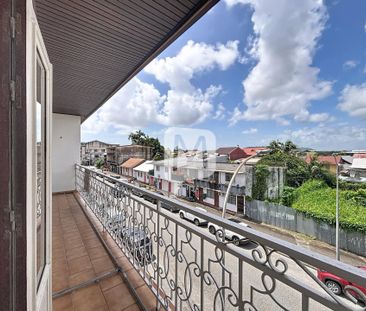 Location Appartement 4 pièces 101m² CAYENNE 97300 - Photo 6