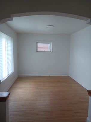 126 8e ave sud, Sherbrooke 6½ (vacant) - Photo 1