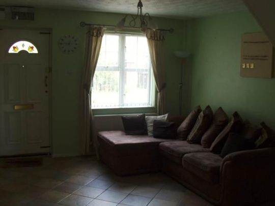 2 bedroom house to rent - Photo 1