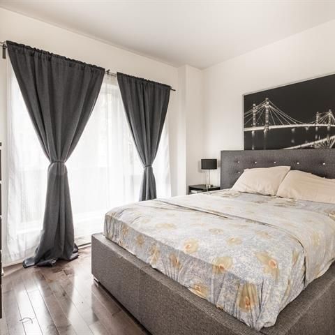 Condo 4½ lumineux + balcon privé, St-Henri — libre 1er août - Photo 1