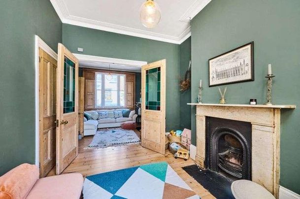 Vivian Road, Bow, E3 - Photo 1