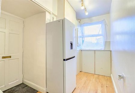 1 bedroom terraced house to rent - Photo 2