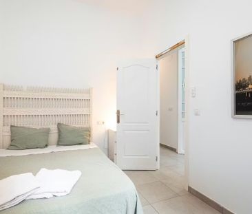 Carrer Martínez Cubells, Valencia, Valencian Community 46002 - Photo 1