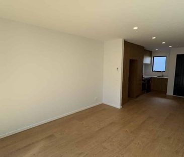 Bordesley Beauty: Brand New Townhouse in the Heart of Phillipstown - Photo 1