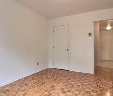 2 CH - 1 SDB - Laval - $1,300 /mo - Photo 2