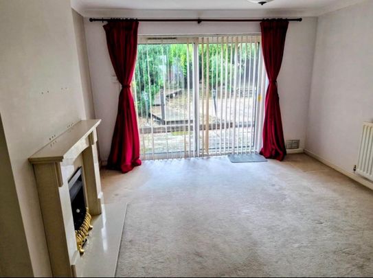 4 Bed Detached House, Torrington Avenue, CV4 - Photo 1