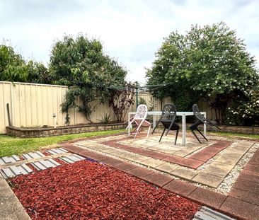 Sun-Filled Single-Level Living in a Quiet Cul-de-Sac - Photo 2