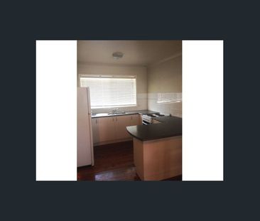 2 Bedroom Unit Close to the Beach with Own Car Spot - Photo 3