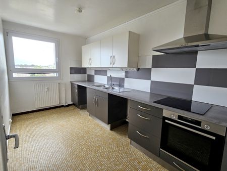 Location Appartement 4 pièces 77m² COMPIEGNE 60200 - Photo 3
