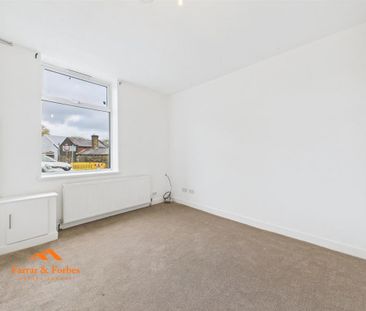 1 bedroom in a house share to rent - Photo 6