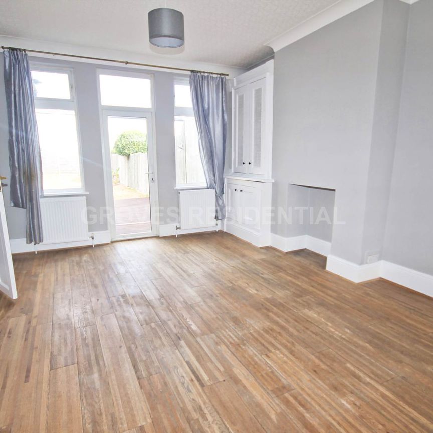 Price £3,800 pcm - Available Now - Unfurnished - Photo 1