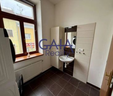 Pronájem bytu 2+kk v centru města - Photo 5