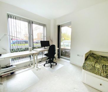2 bedroom flat to rent - Photo 4