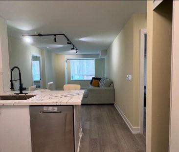 For Lease - 11 Oneida Crescent Unit# 712, Richmond Hill, Ontario - Photo 4