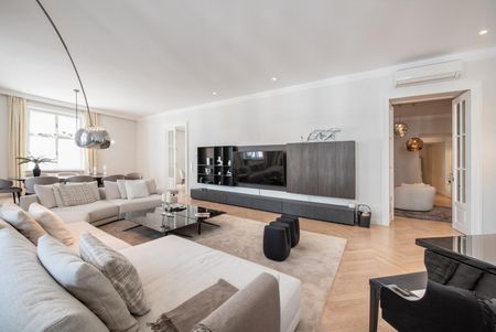 Luxusaltbauwohnung voll möbliert – Top Lage zw. Oper, Sacher, Albertina - Photo 4