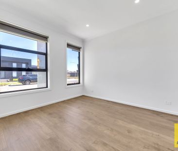 Luxury Upgrades, Unmatched Elegance - A Home That Inspires - Photo 6