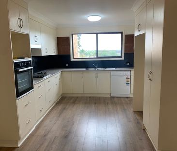 Neat and Tidy 2 Bedroom Unit in East - Photo 6