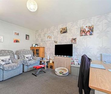 Birdham Close, North Bersted, PO21 - Photo 1