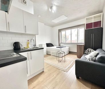 Studio to rent - Photo 3