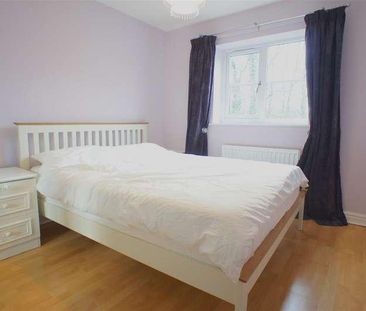 Churchwood View, Lymm, WA13 - Photo 4