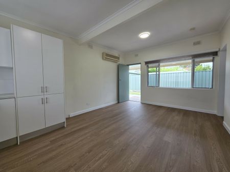 Easy Living in Welland! - Photo 4