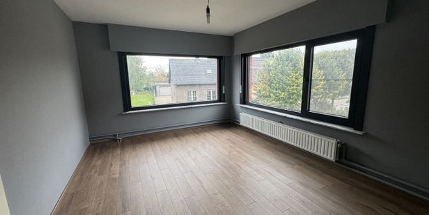 Woning te huur in Nevele voor € 1.100 met 3 slaapkamers - Photo 1