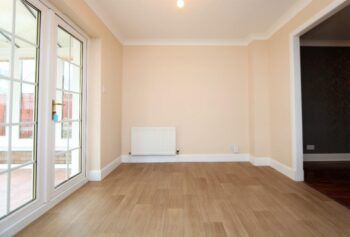 Balmoral Drive, Bishopton, Renfrewshire, PA7 - Photo 4