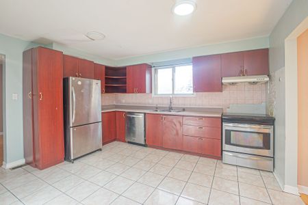 For Lease - 10 Braidwood Lake Road, Brampton, Ontario - Photo 5