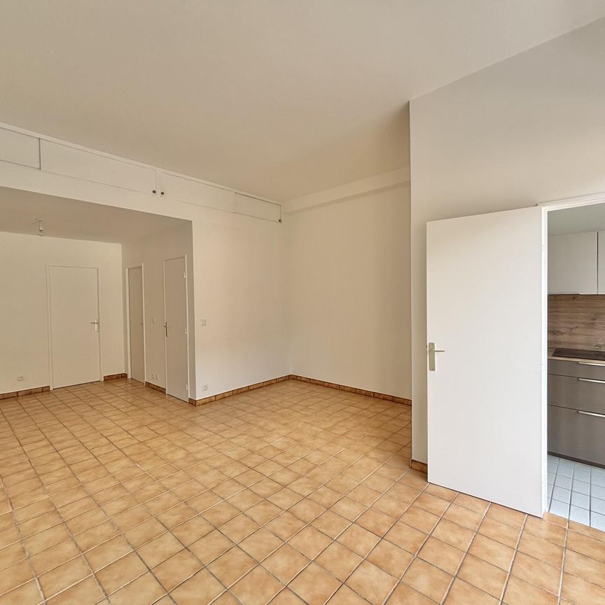 Location Appartement 2 pièces 46m² MENTON 06500 - Photo 1