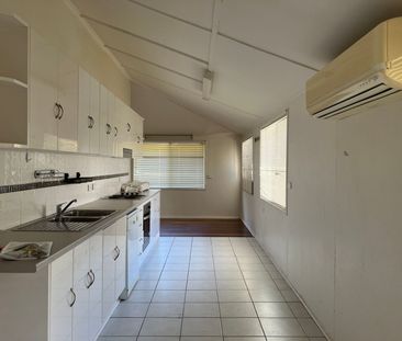 2/40 Arthur Street, 4740, Mount Pleasant Qld - Photo 4