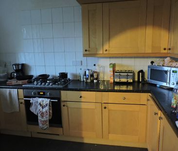 Student Properties to Let - Photo 2