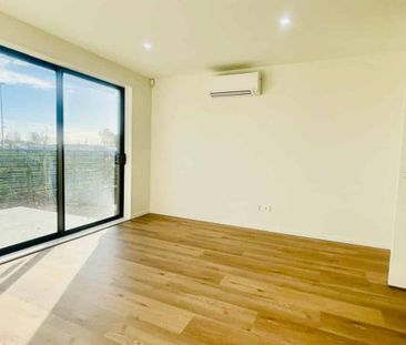 TAKANINI, 3 BEDROOMS - Photo 1