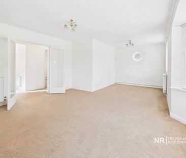 1 bedroom ground floor flat to rent - Photo 1