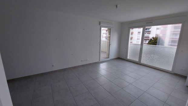 location Appartement T2 DE 43.53m² À CLUSES - Photo 1