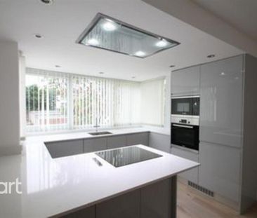 3 bedroom apartment to rent - Photo 6