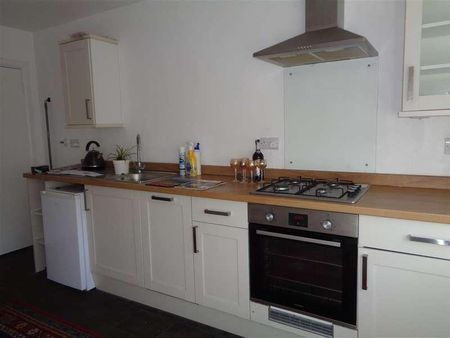 Richmond Road, Seaford, BN25 - Photo 5