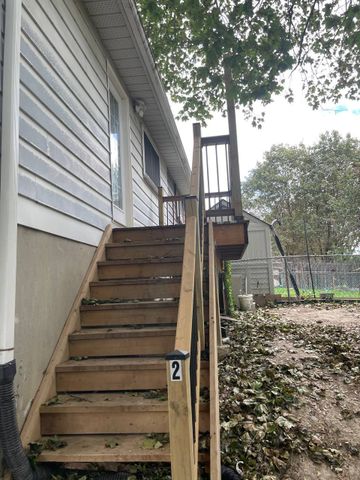 For Lease - 143 Chester Le Boulevard Unit# Unit 2, Toronto, Ontario - Photo 5