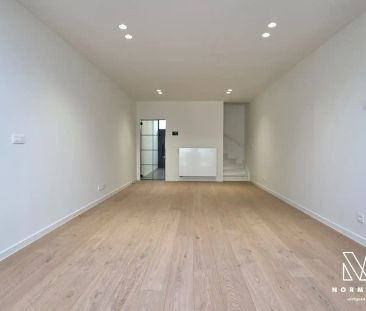 Stadswoning met 3 slaapkamers en mooie stadstuin op vlot bereikbare... - Photo 1