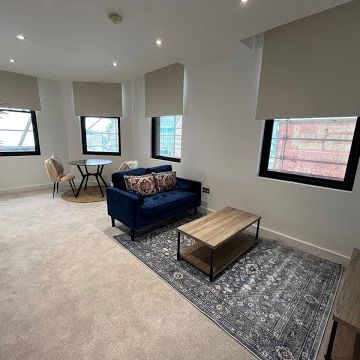 1 Bed Flat, New Briggate, LS2 - Photo 1