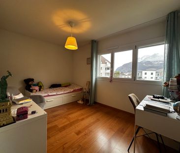 Beautiful 3.5-room apartment located in a quiet area - Photo 4