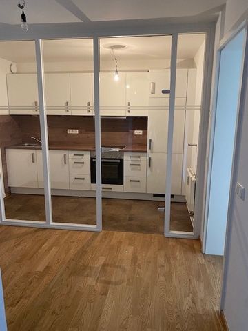 Zentrale 2-Zimmer-Wohnung mit Einbauküche 1102-18.9 - Foto 3