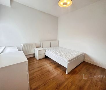 house to rent School Road, Hall Green, Birmingham, West Midlands, B28 - Photo 5