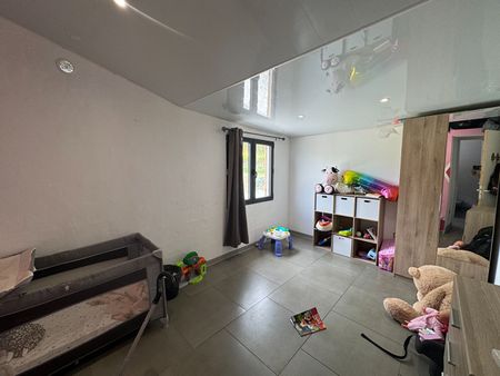 A LOUER - La Plaine des Palmistes - Maison T3 avec jardin et vue sur la montagne - Photo 4