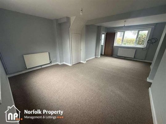 South Walsham, NR13 - Photo 1