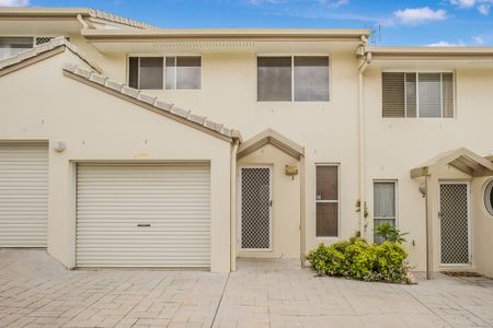 Townhouse in the Heart of Maroochydore! - Photo 3