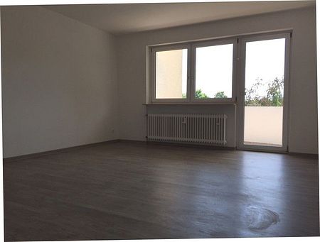 Wer will mich!? Interessante unrenovierte 4,5-Zimmer-Wohnung - Photo 4